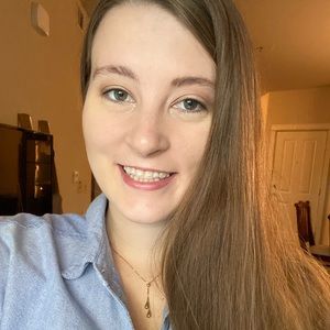 Meet your Posher, Madelyne